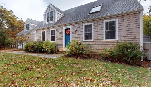 Four bedroom holiday home 