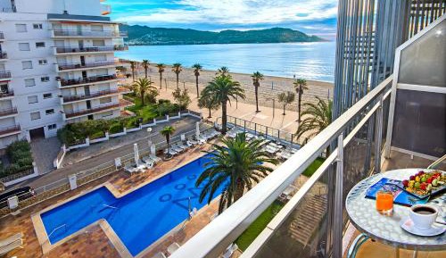 Double Room with Extra Bed with Pool View