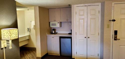 Superior King Room - Non-Smoking