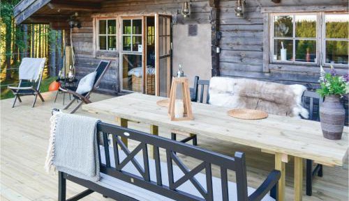 Two-Bedroom Holiday Home