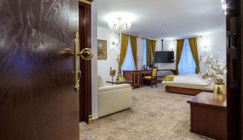 Deluxe Junior Suite
