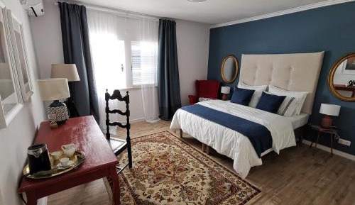 Deluxe Queen Room
