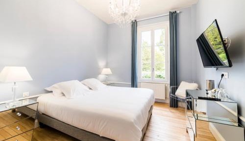 Two-Bedroom Suite