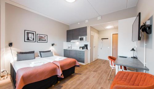 Studio (2 Adults)