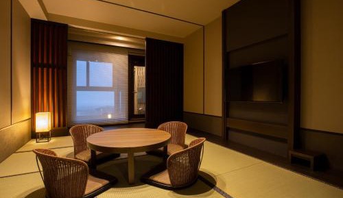 Deluxe Japanese-Style Room with Open-Air Bath with Yotei View - Non-Smoking