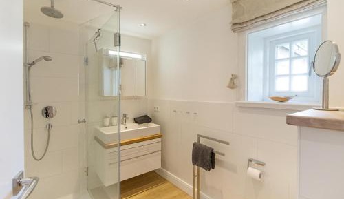 Apartment - Split Level