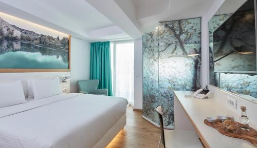 Urban Executive Room