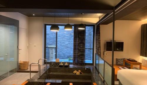 Deluxe Double Room with Bath