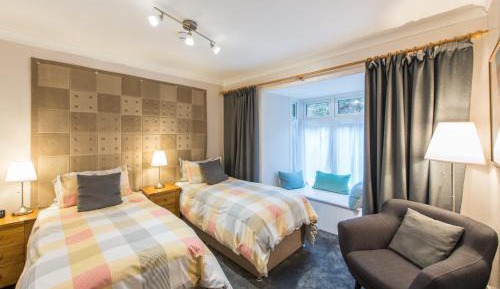 Large Twin Room