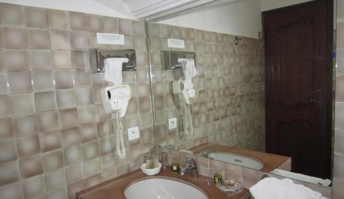 Superior Double or Twin Room with Terrace, Sea and Beach View