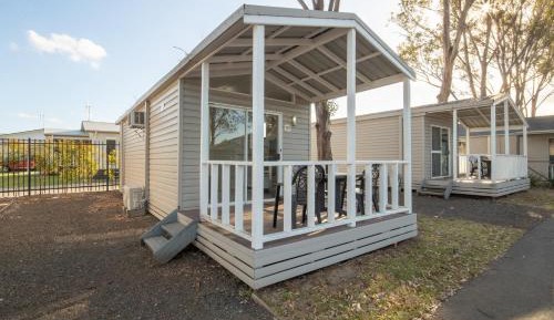 Budget Cabin (1BR)
