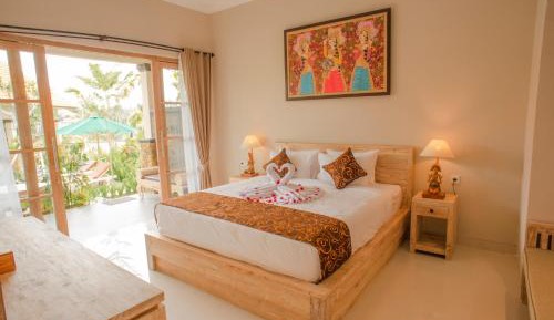 Deluxe Queen Room