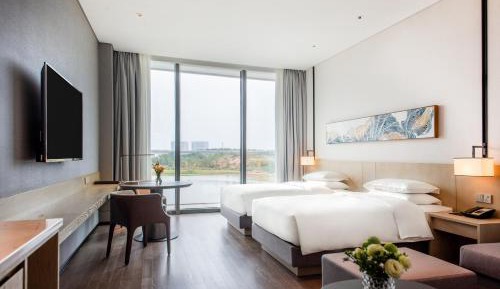 Twin Room with Lake View