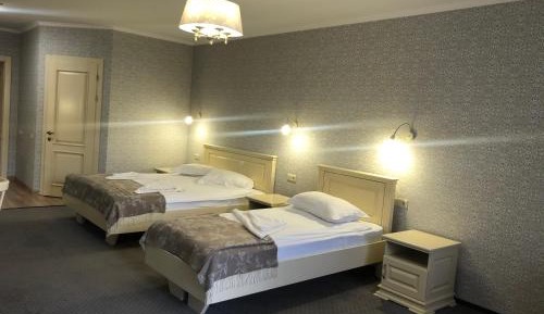 Superior Triple Room with SPA access