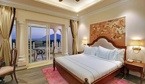 Suite with Balcony