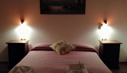 Double Room with Private External Bathroom