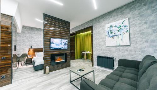 Deluxe Apartment