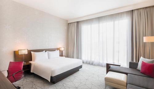 King Room with Sofa Bed – Free Breakfast,  Complimentary Transfer to Deira City Center, Outlet Mall