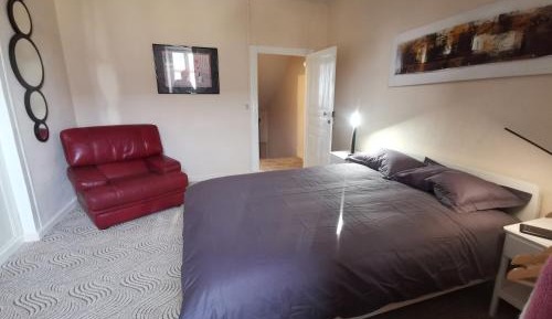 Double Room with Shared Bathroom