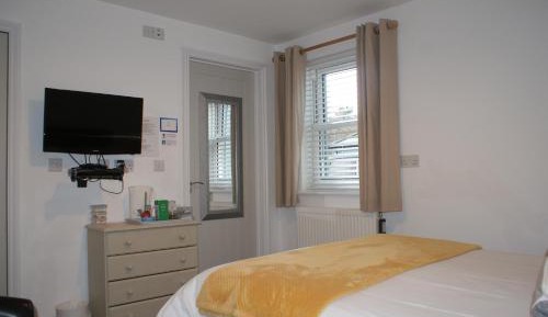Double Room - Ground Floor