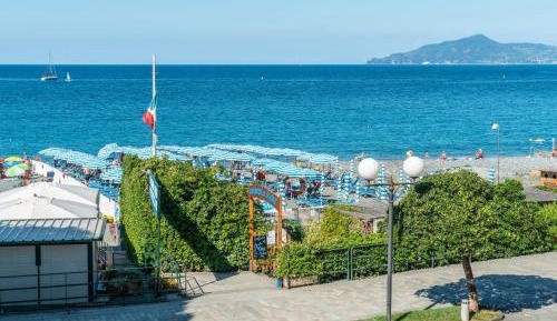 Double Room with Sea View Balcony 