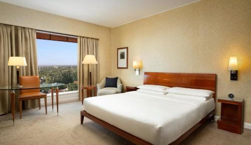 King Room with City View