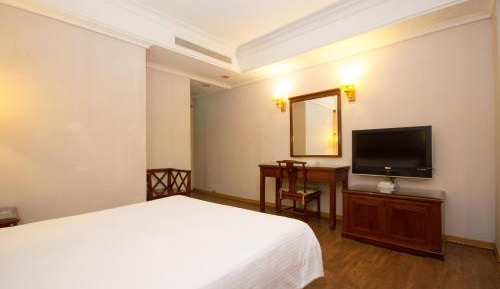 Large Single Room
