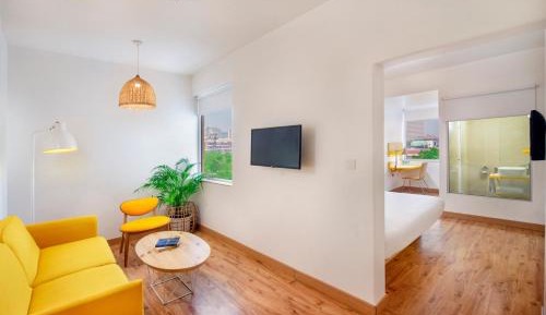 Signature Suite