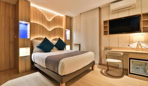 Deluxe Queen Room with Two Queen Beds