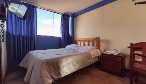 Deluxe Queen Room