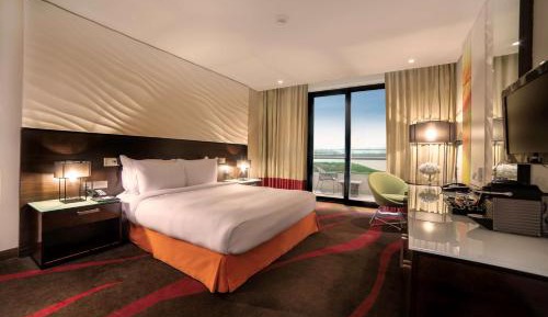 Executive Room with Sea View, and Free Beach Access