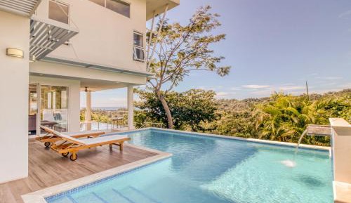 Three Bedroom holiday home 