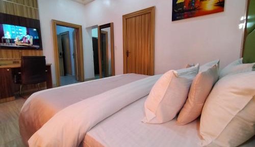 Executive Suite