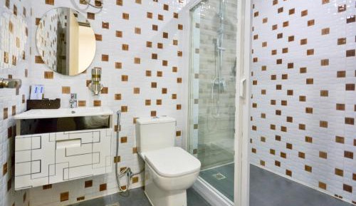 Superior King Suite
