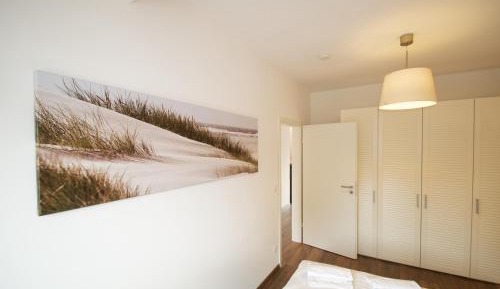 Deluxe Two-Bedroom Apartment