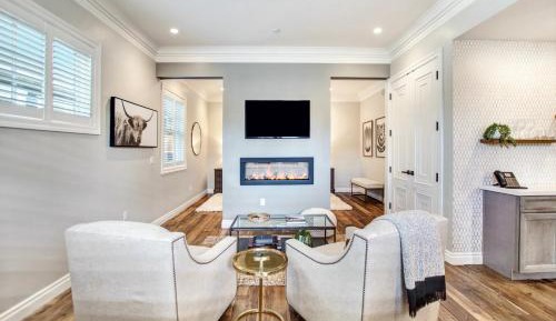 Superior King Suite