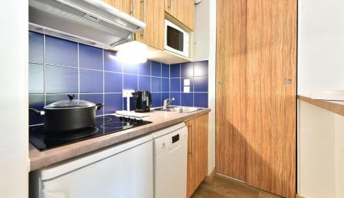 Studio with Sleeping Alcove, Air Conditioning and Large Terrace (4 People)