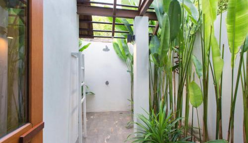 Beachfront Family Villa