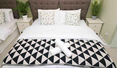 Double Room with Private Bathroom