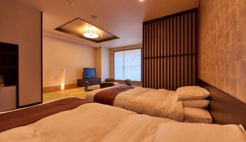 Deluxe Room with Tatami Area and Open-Air Bath - Non-Smoking