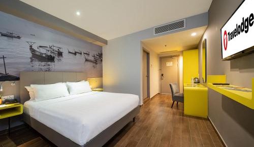 Superior Queen Room