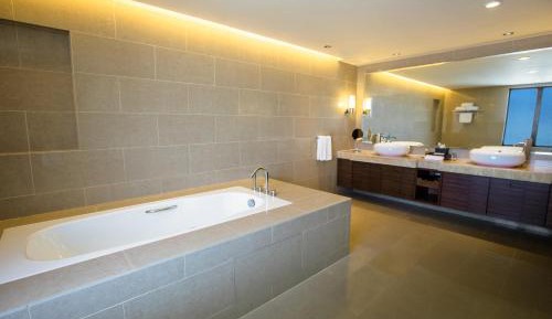 Executive King Suite