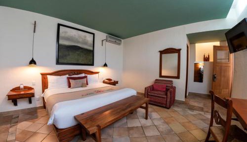 Superior Room with Extra Large Bed
