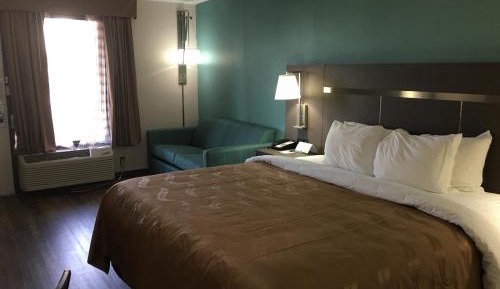 King Room with Sofa-Bed - Non-Smoking