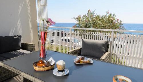Quadruple Room with Sea View