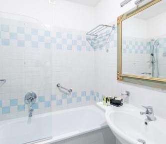 Classic Double or Twin Room