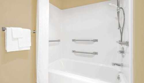 King Room - Mobility Access/Non-Smoking