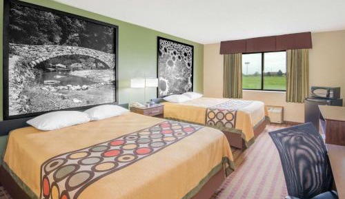 Deluxe Double Room with Two Double Beds - Non-Smoking