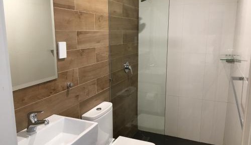 Double or Twin Room with Private Bathroom