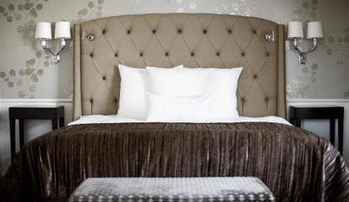 Suite with Access to Executive Lounge